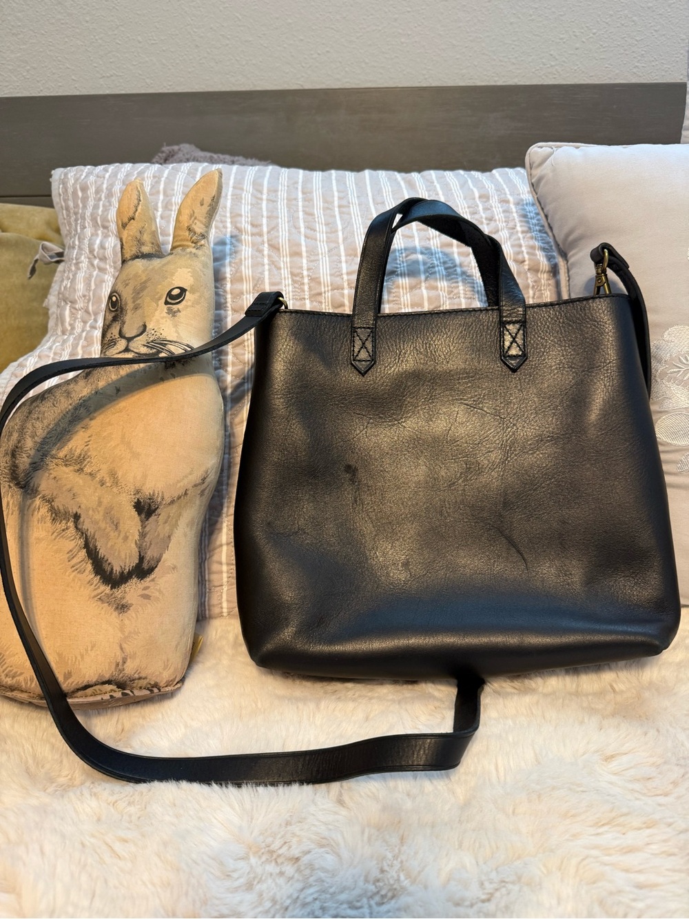 Madewell Transport Tote Series. Leather Crossbody Bag
